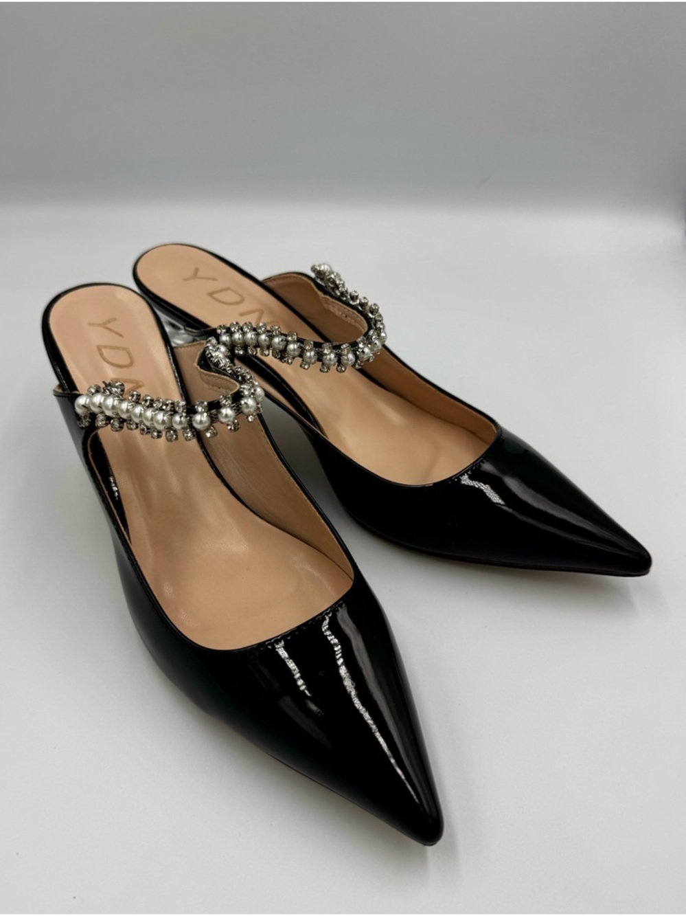 YDN Black Patent Leather Pearl Embellished Mules Spiral Sculptural Heel Size 9